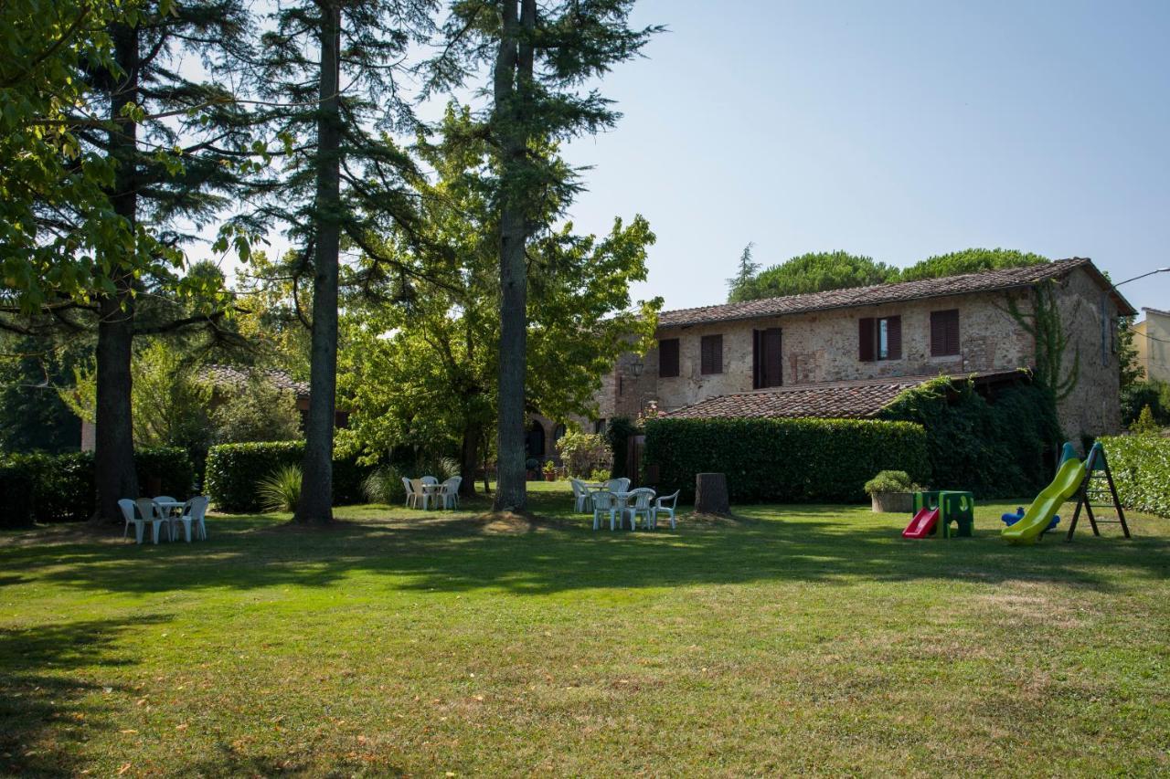 Albergo Ristorante Da Vestro Monticiano Kültér fotó