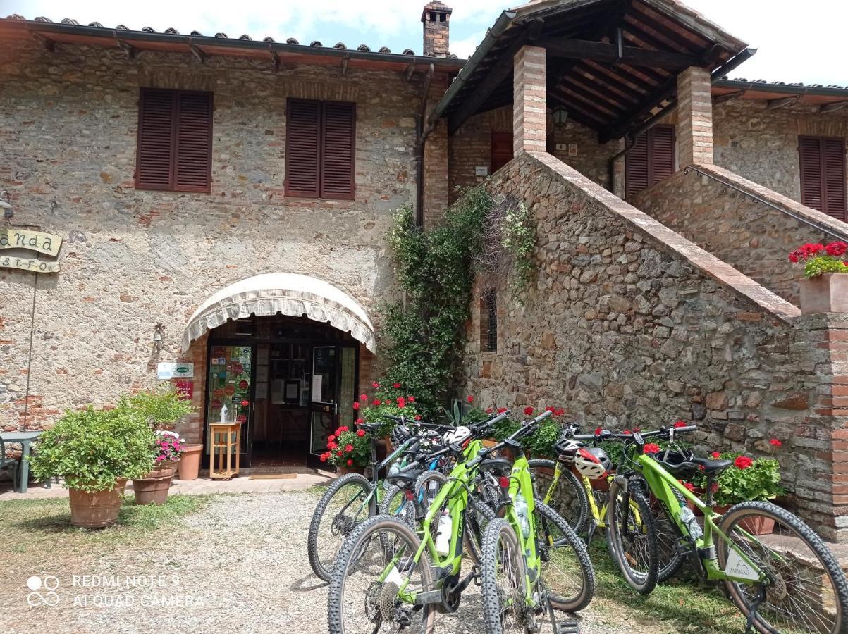 Albergo Ristorante Da Vestro Monticiano Kültér fotó