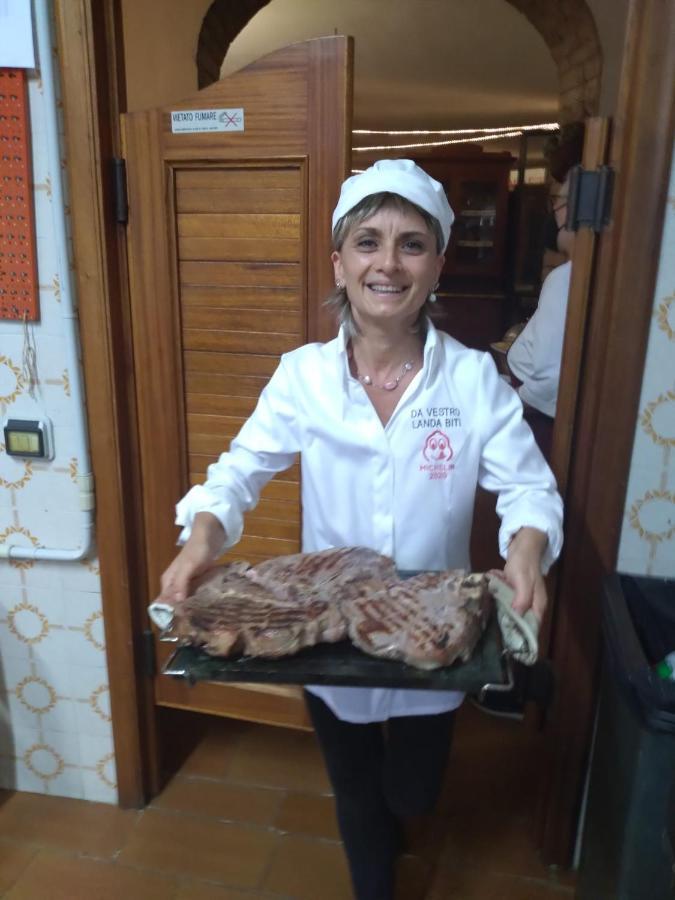 Albergo Ristorante Da Vestro Monticiano Kültér fotó