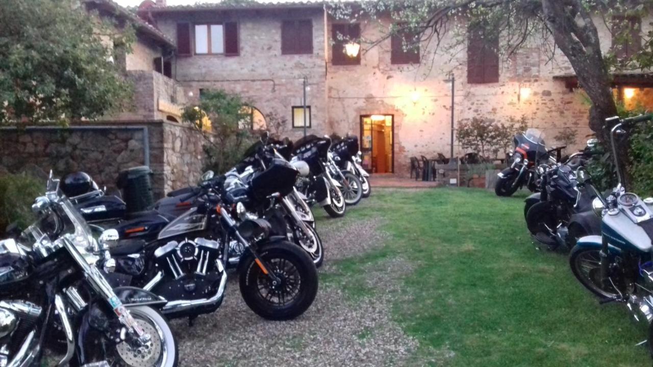 Albergo Ristorante Da Vestro Monticiano Kültér fotó