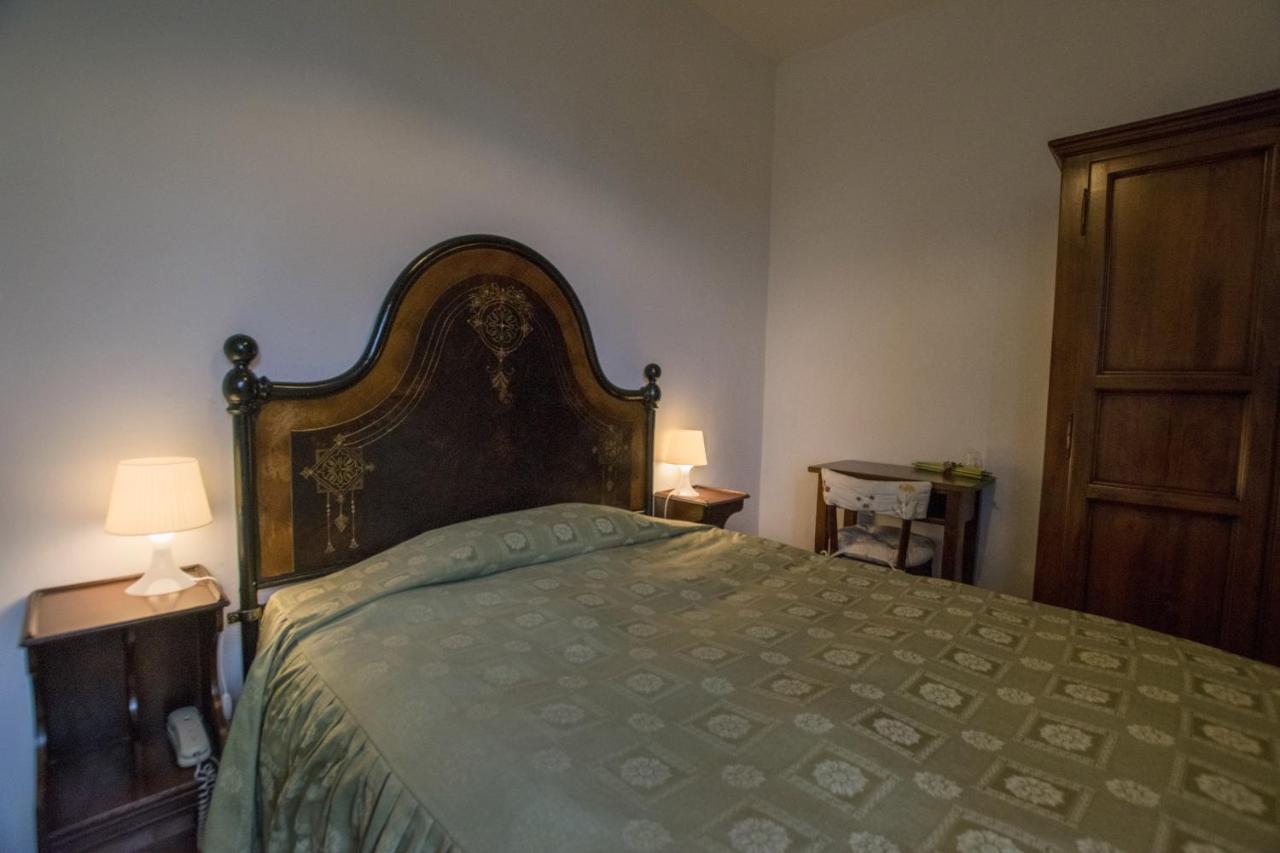 Albergo Ristorante Da Vestro Monticiano Kültér fotó